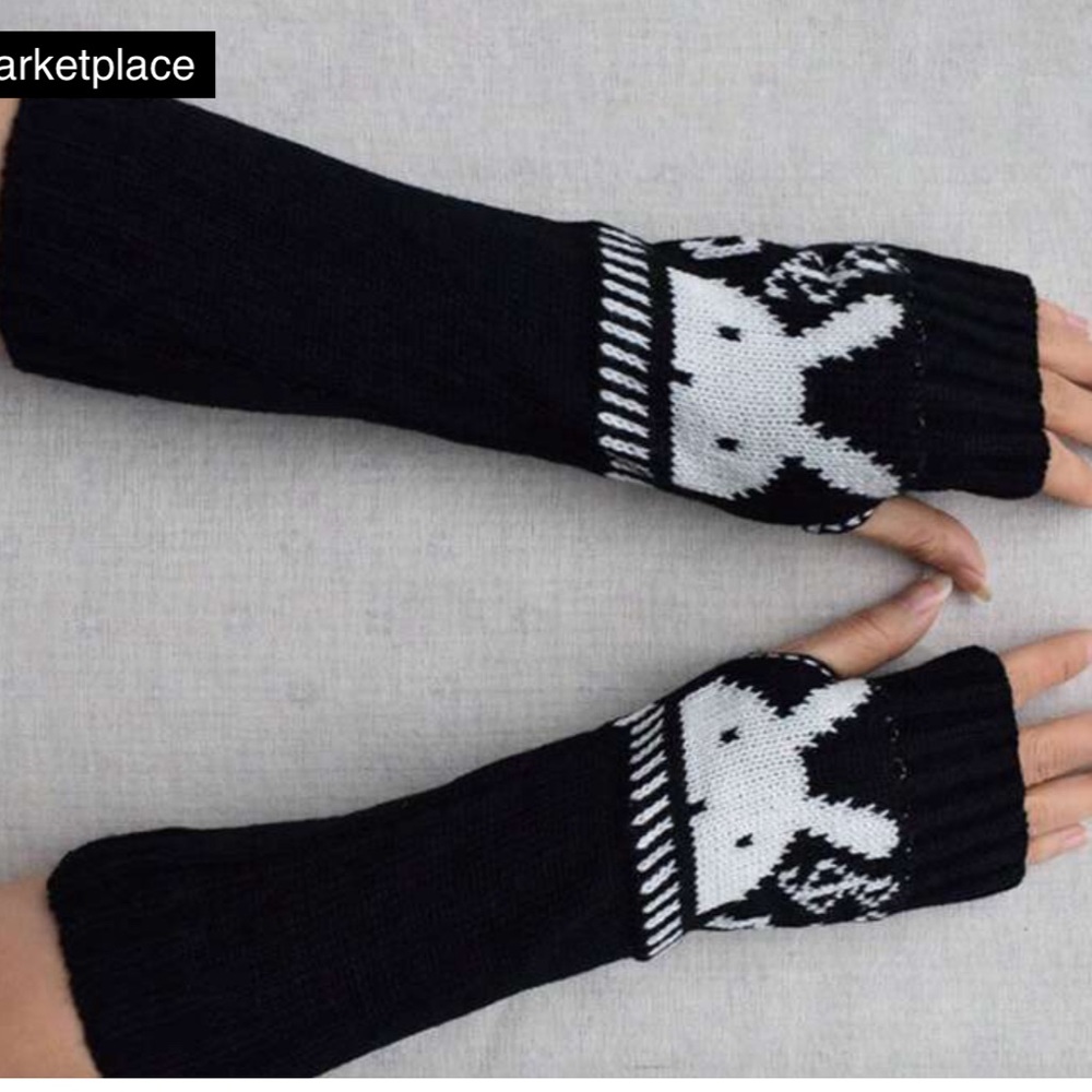 SHEIN Unisex Winter Knitted Fingerless Gloves With Cartoon Rabbit Head Pattern